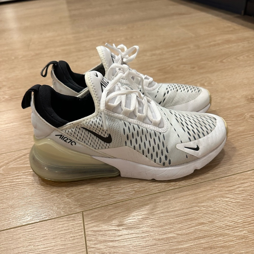 Nike Air Max 270